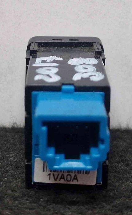Botão / Interruptor ESP - NISSAN MICRA V