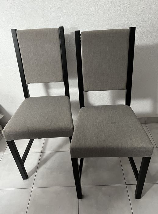 Conjunto de 4 cadeiras