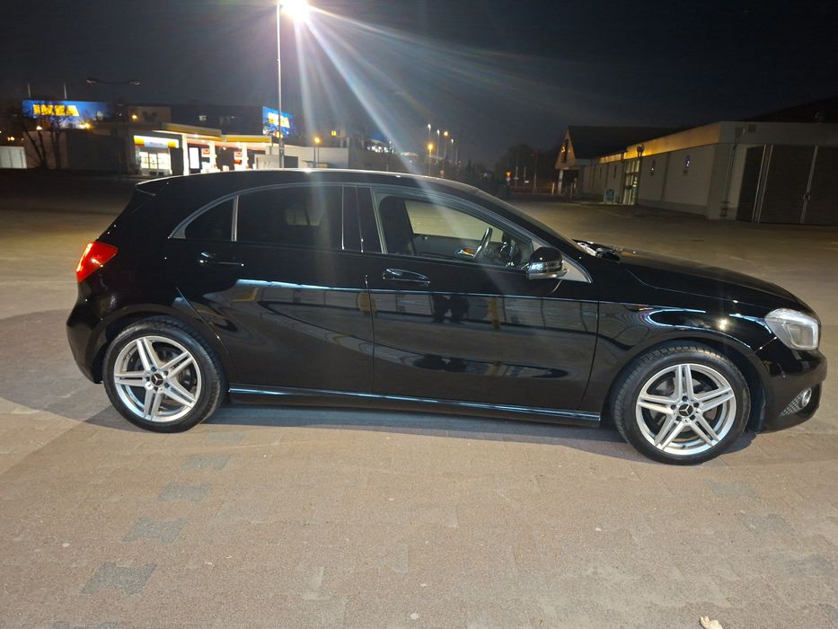 Mercedes A180 1.6 benzyna