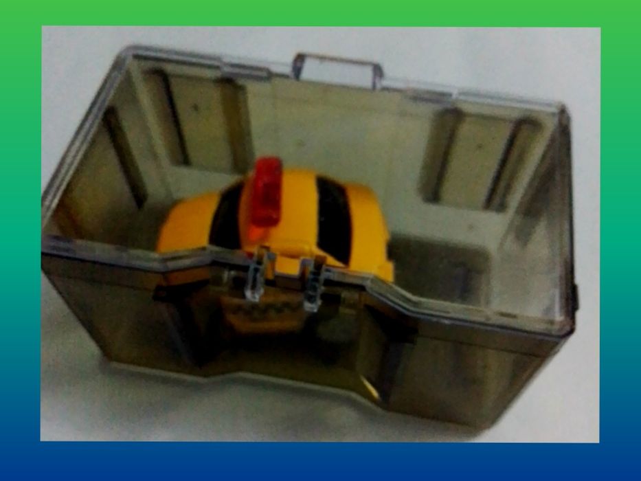 Такси игрушка небольшая