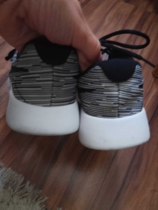 Buty damskie Nike 38,5