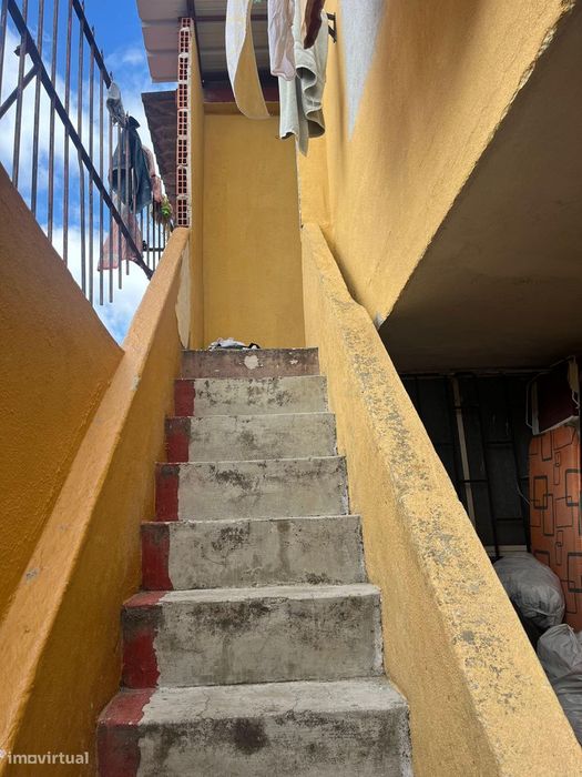 T1 Apartment in Almada – Unique Opportunity at €135,000