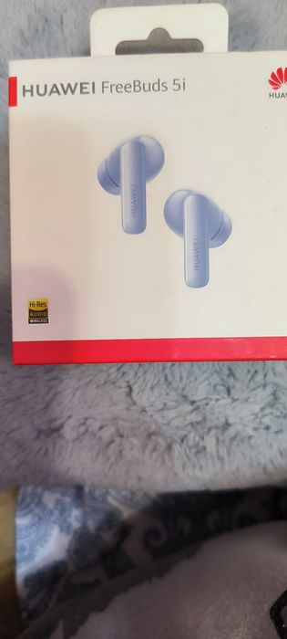 Huawei freeBuds 5i  в дуже доброму стані