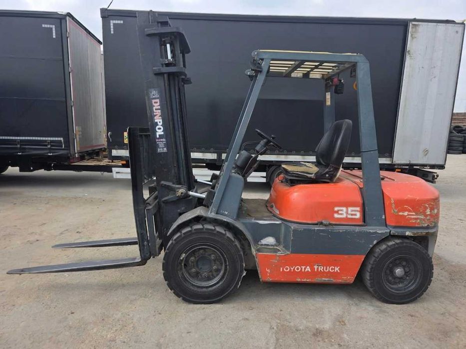 Wózek Widłowy Toyota | Udźwig 3,5t | Maszt 3.7m | Diesel | 1996
