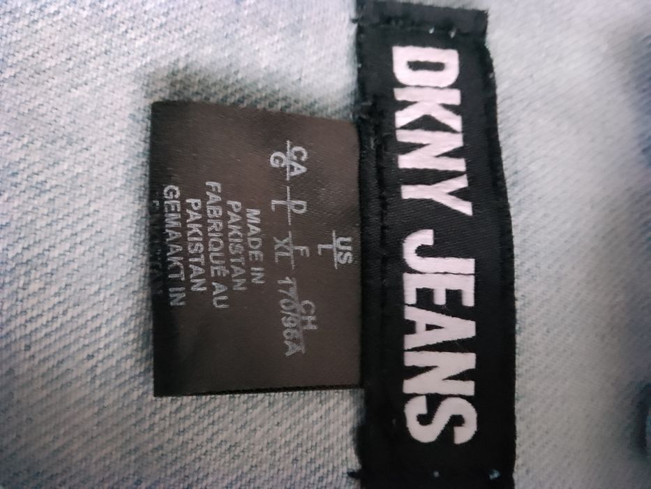DKNY jeans джинсовая куртка  L