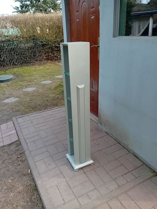 Stojaki do płyt. Komody stojące
