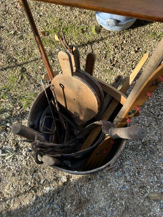 Antiguidades e velherias