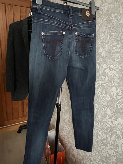 Джинси Roberto Cavalli