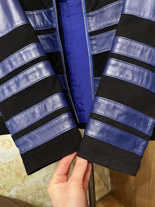 Женская кожаная куртка с замшевыми вставками