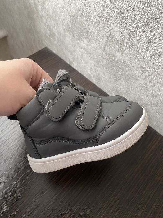 Ботінки дитячі  на меху 13.5 см