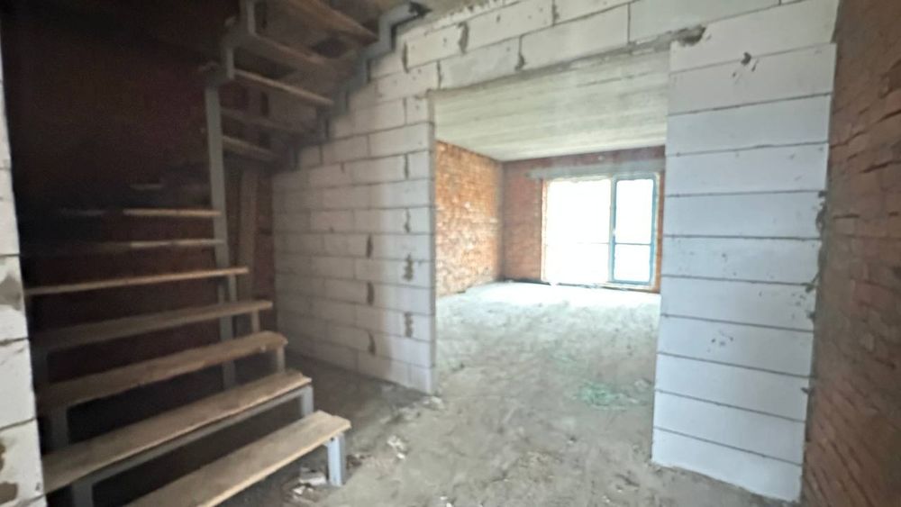 Таунхаусу Біля Центру 85 кв.м. Пятничани кімнати
