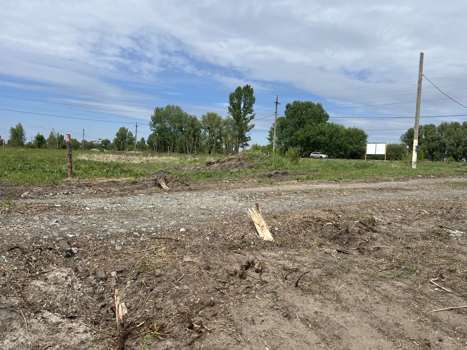Прод зем 9сЗазимье рядом с озером село