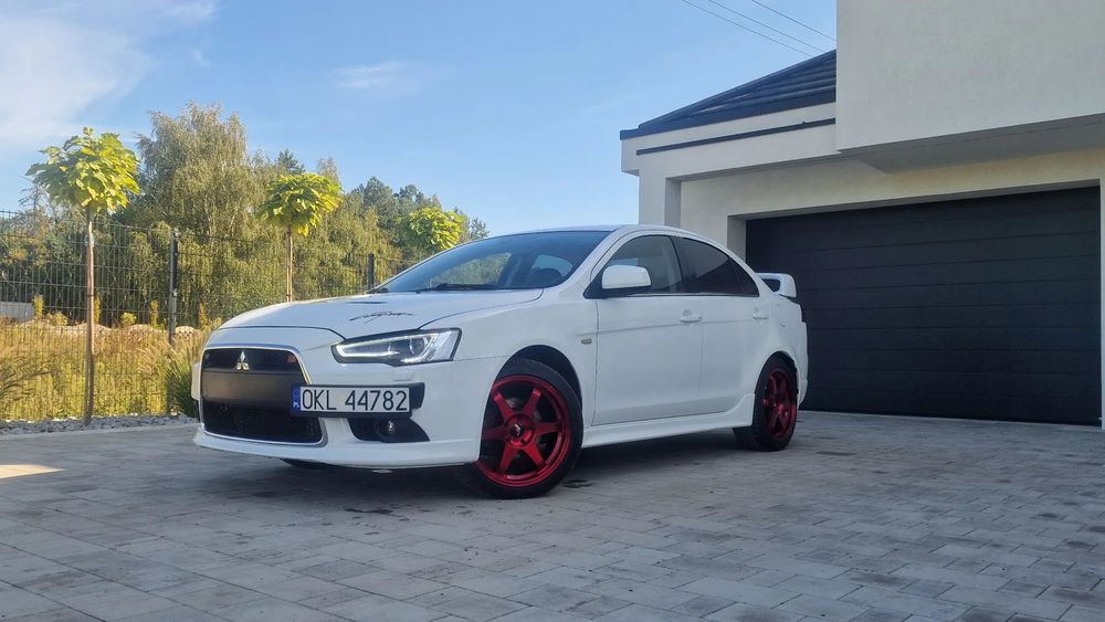 Mitsubishi Lancer