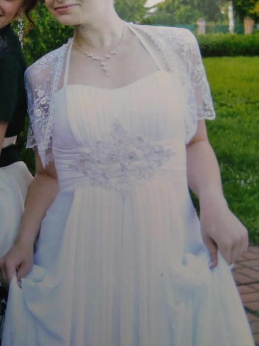 Продам весільну(випускну) сукню