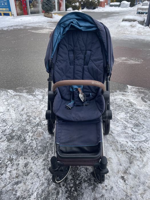 Cybex ePriam (електрична)