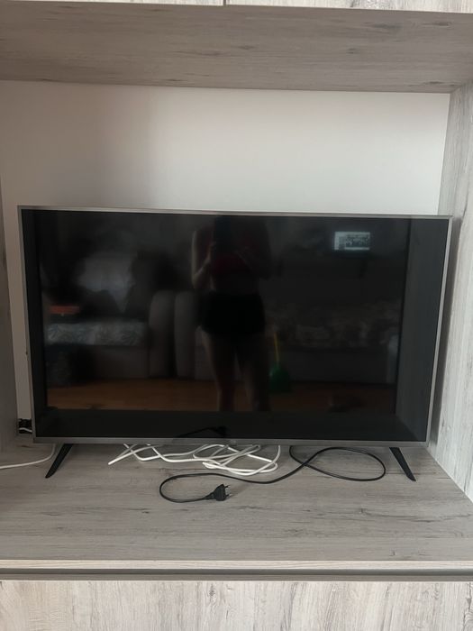 Смарт-телевізор 4K Xiaomi Mi LED TV 4S 43" (L43M5-5ARU) Метал