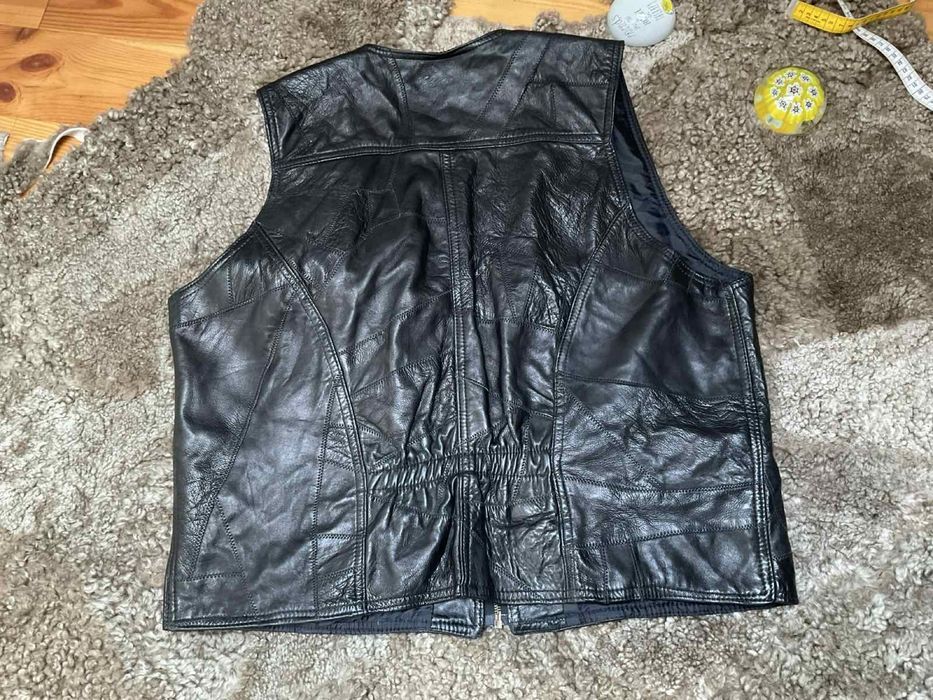 Шкіряра жилетка мото байкерстка