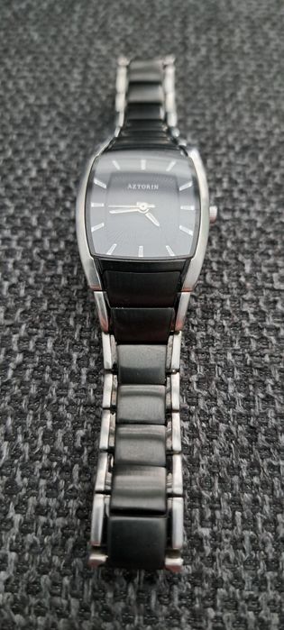 Zegarek damski marki Aztorin