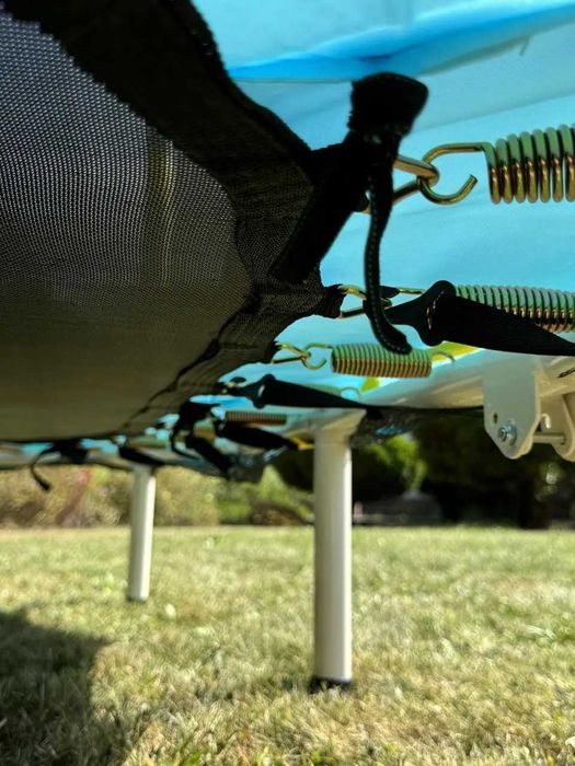 Батут манеж 170x107 см овальний з сіткою WCG Oval