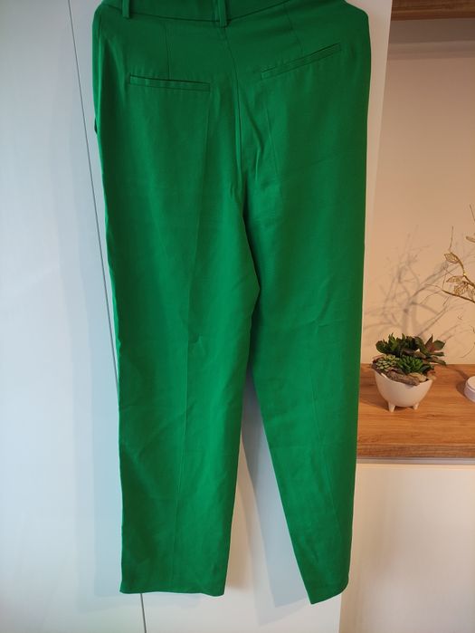 Spodnie damskie Zara rozmiar XS