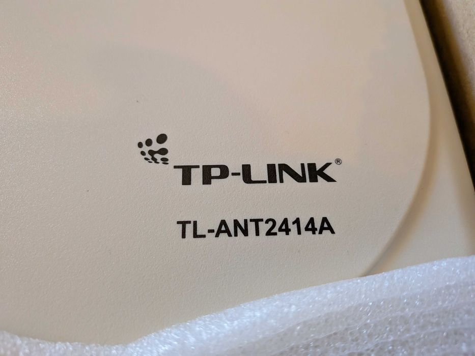 Antena Direcional Exterior TP-Link TL-ANT2414A (14dBi)