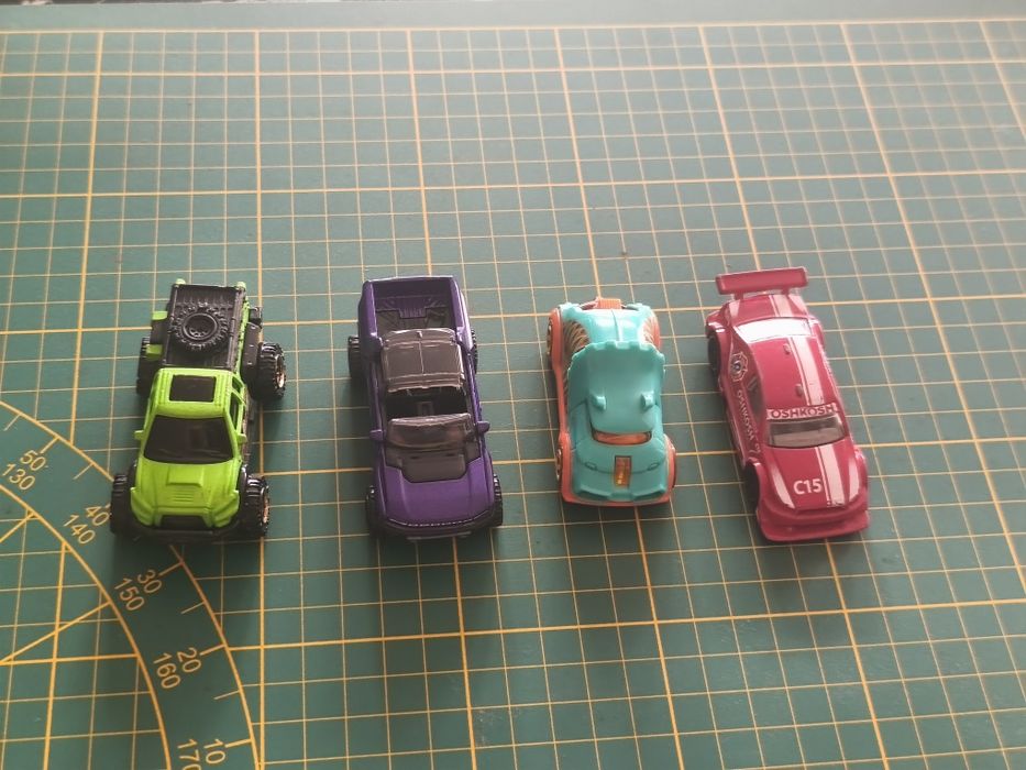 Resoraki Hotwheals matchbox