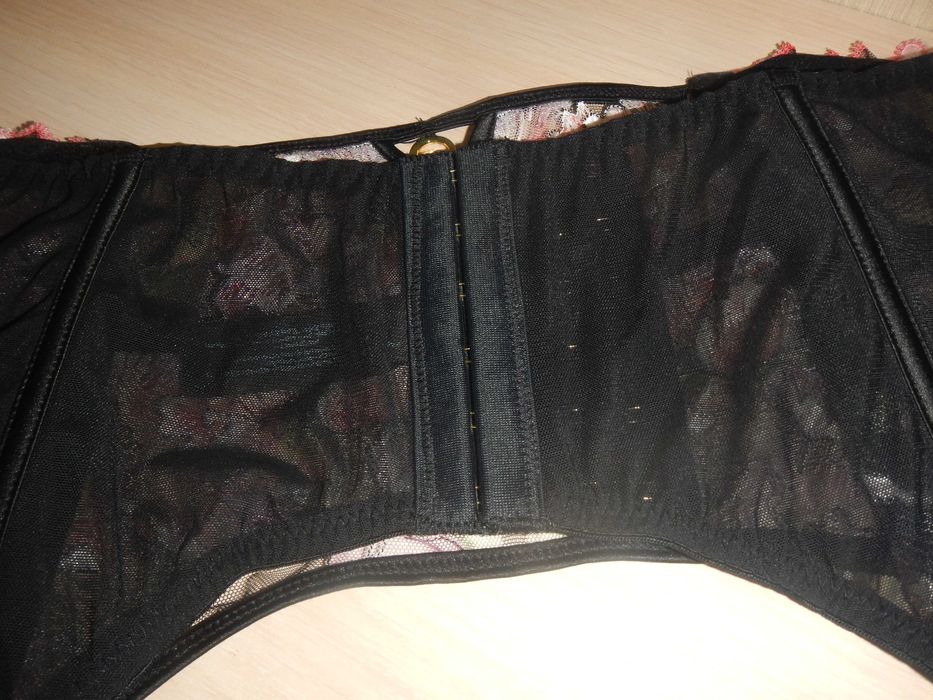 Пояс для панчох ann summers p.22 (56-58)