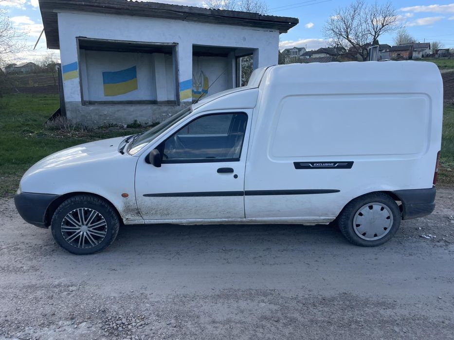 Продам або обміняю форд курʼєр