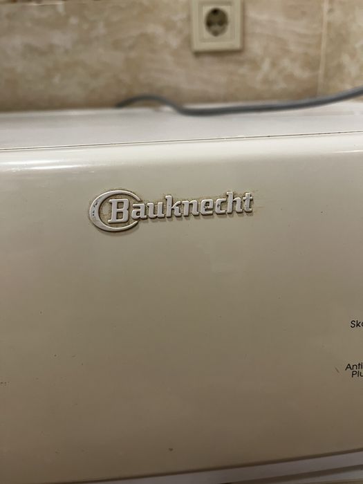 Сушильна машина bauknecht trkk3373