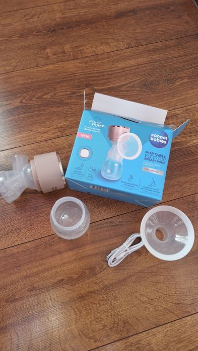 Молоковідсмоктувач електричний  Canpol Babies Power Pump.