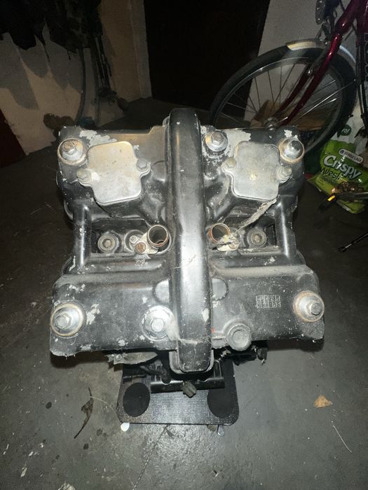 Silnik Gpz 500 na części