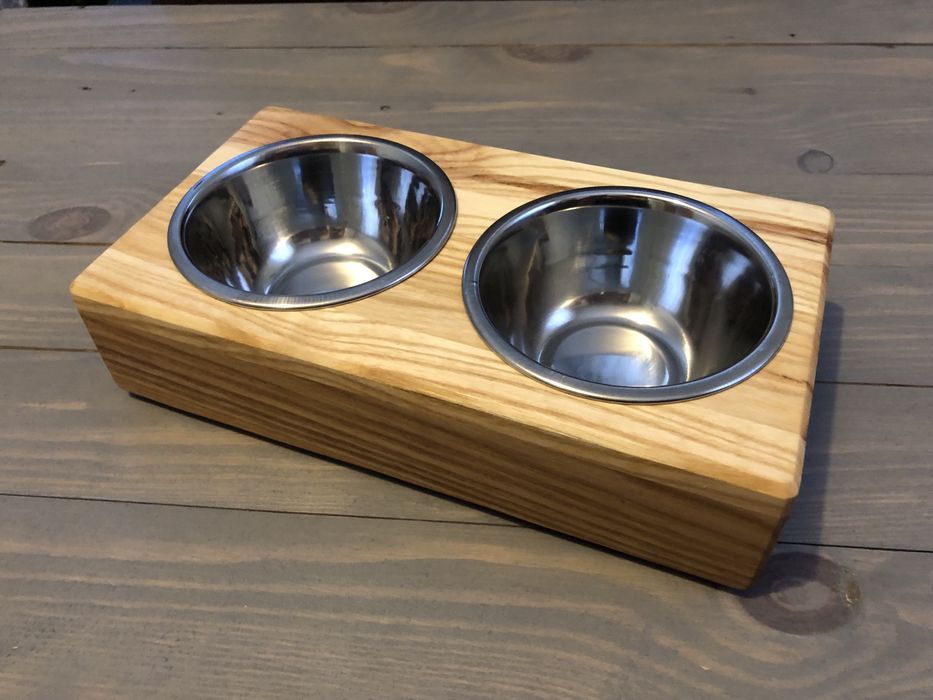 Підставка для собак чи котів з дуба/акації/ясена