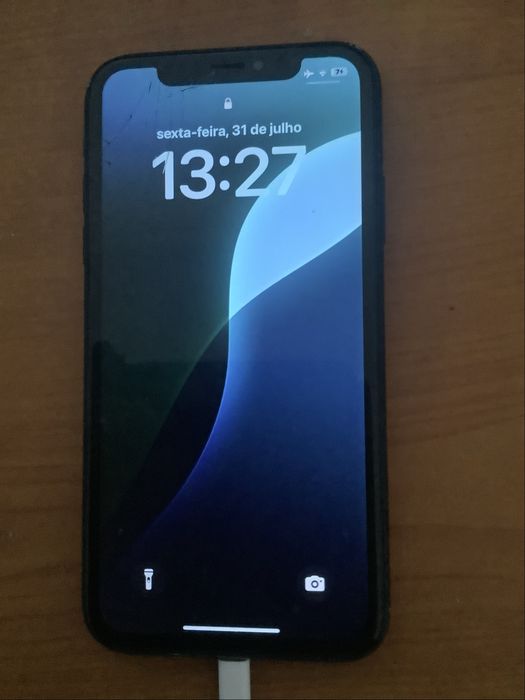 iPhone XR 128GB.