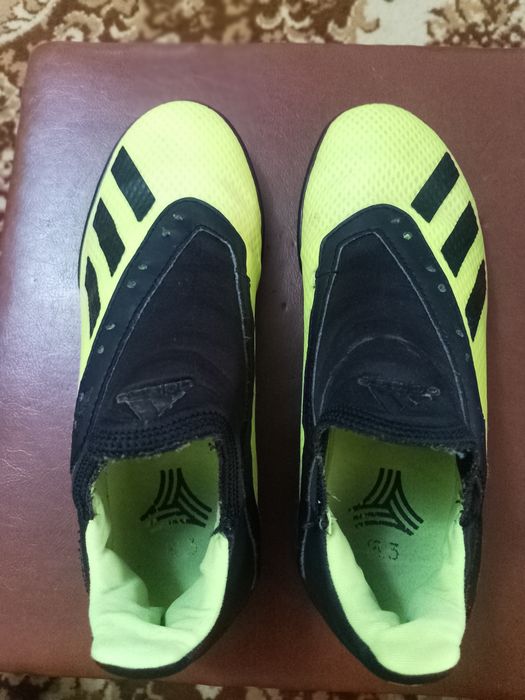 Детские буцы adidas