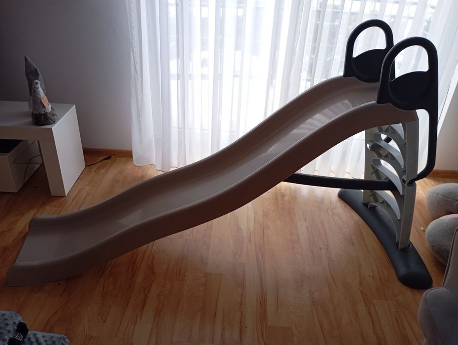 Zjeżdżalnia dla dzieci duża 180 cm długości