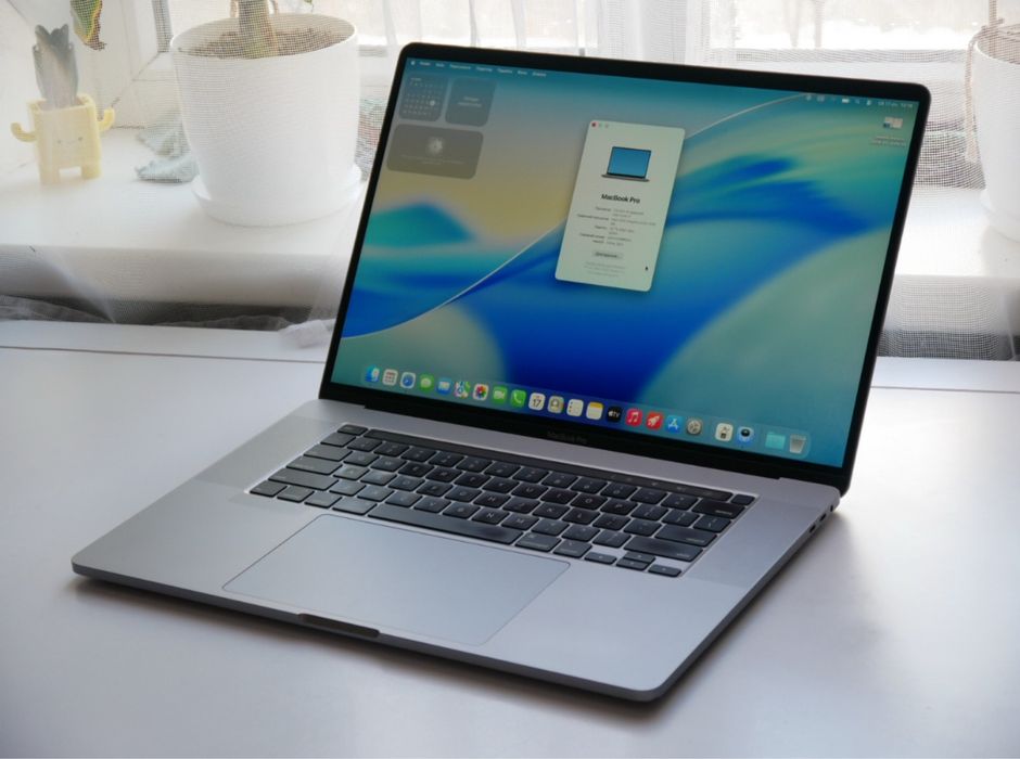 MacBook Pro 16" 2020 | i7/32/1TB | Radeon Pro 8gb 5500M