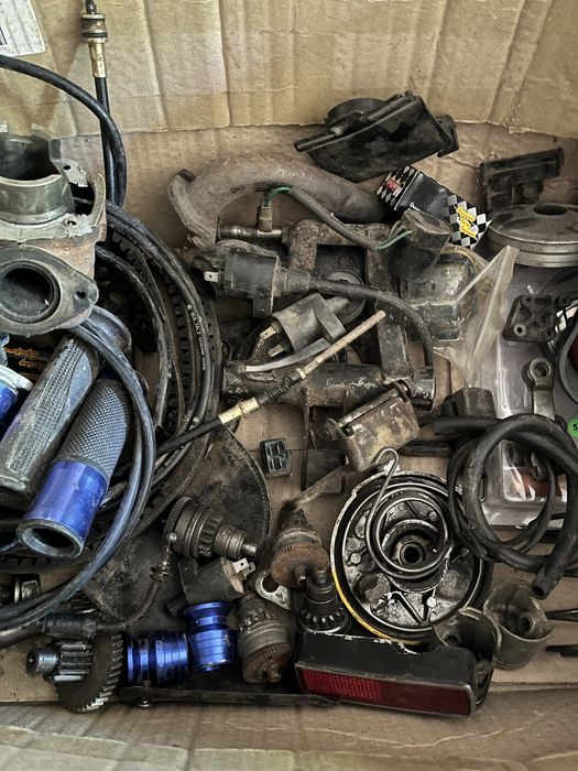 Продам пружину красную на помед дио 34