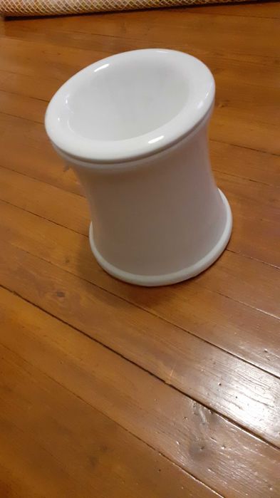 Cuspidor de loiça antigo