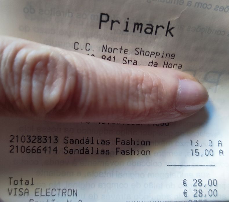 Sandálias novas tamanho 41