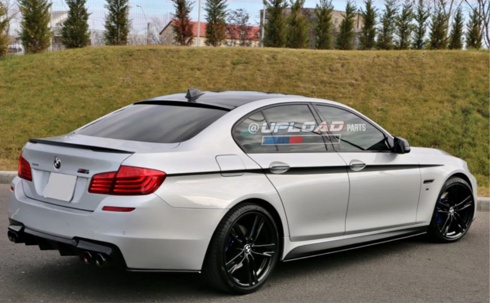 BMW Serie 5 F10 F11 - Laminas Laterais - Serie 5 Side Skirts