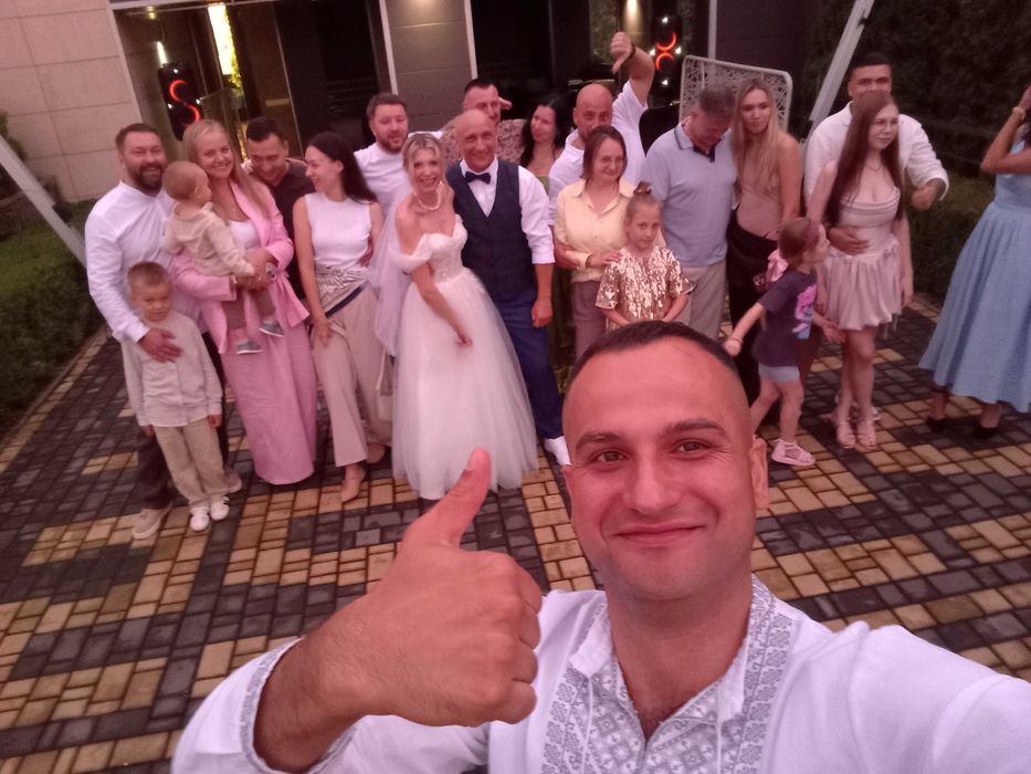Ведучий + DJ | Весілля, корпоративи, ювілеї | Свято під ключ