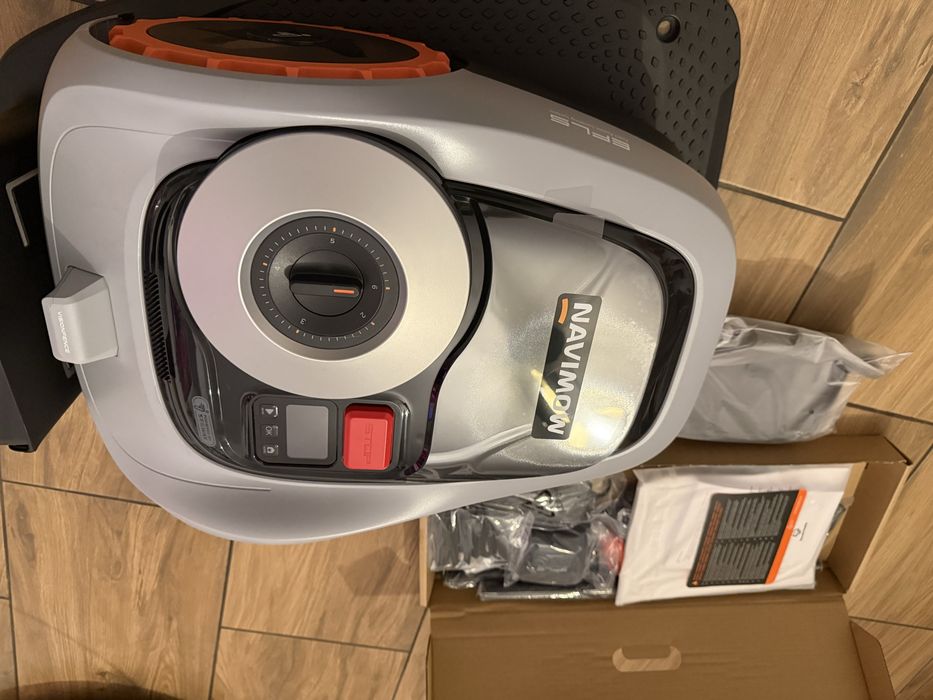 Robot koszący Segway Navimow i 105 nowy