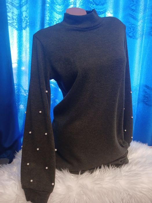 Сукні прямі, гарні, теплі