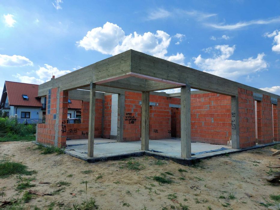 Usługi  Ogólnobudowlane Usługi minikoparką ładowarką teleskopową