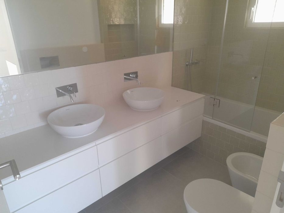 Moradia Nova T3 Sesimbra (castelo)