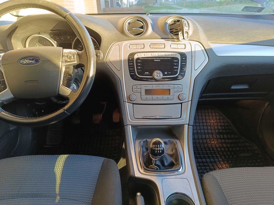 Sprzedam Forda Mondeo
