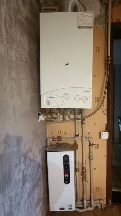 Будинок р-н Тополь в.Дружби