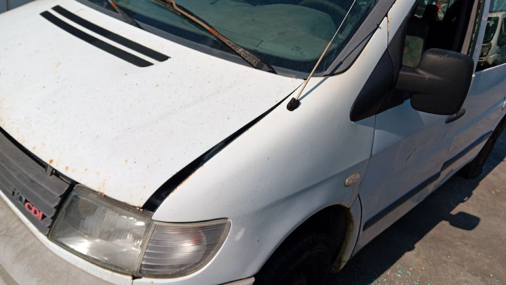 Guarda-lamas esquerdo MERCEDES-BENZ Vito Combi (638)