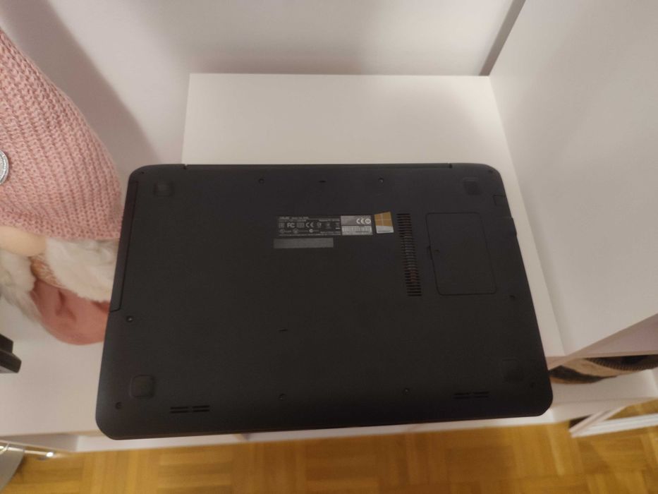 Nvidia+Intel®Core™i3 Asus Vivobook R556L (1.7 ГГц/8ГбDDR3/750Гб/2год)