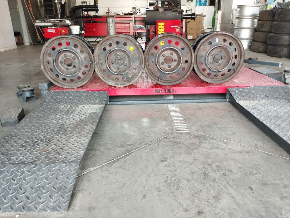 Felgi stalowe 5x114,3 ix35